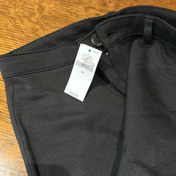 Gap girls black uniform ponte pants - Picture 3 of 3